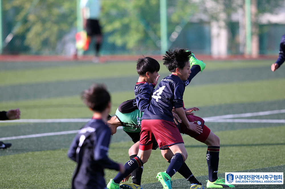 DCFC vs 중리중